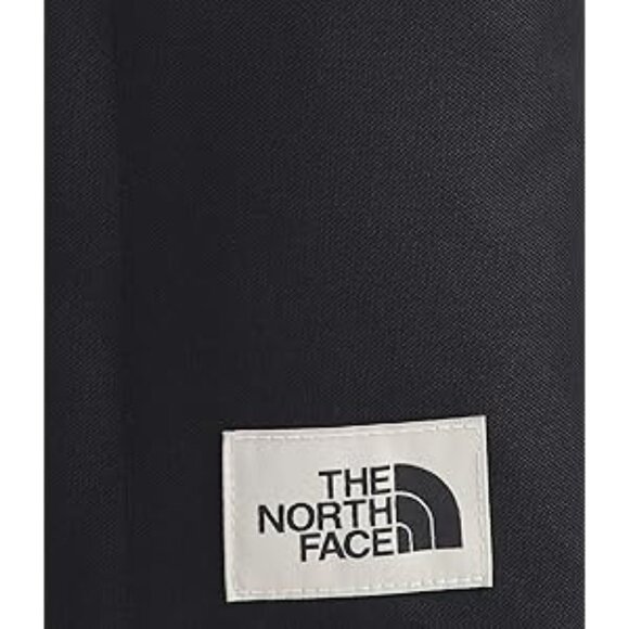 #46 - NWT The North Face Field Crossbody Bag - Picture 7 of 8